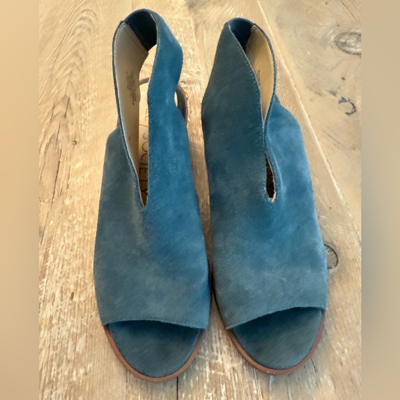 Sole Society Terryn Blue Suede Sandals Size 8.5 - Picture 2 of 8